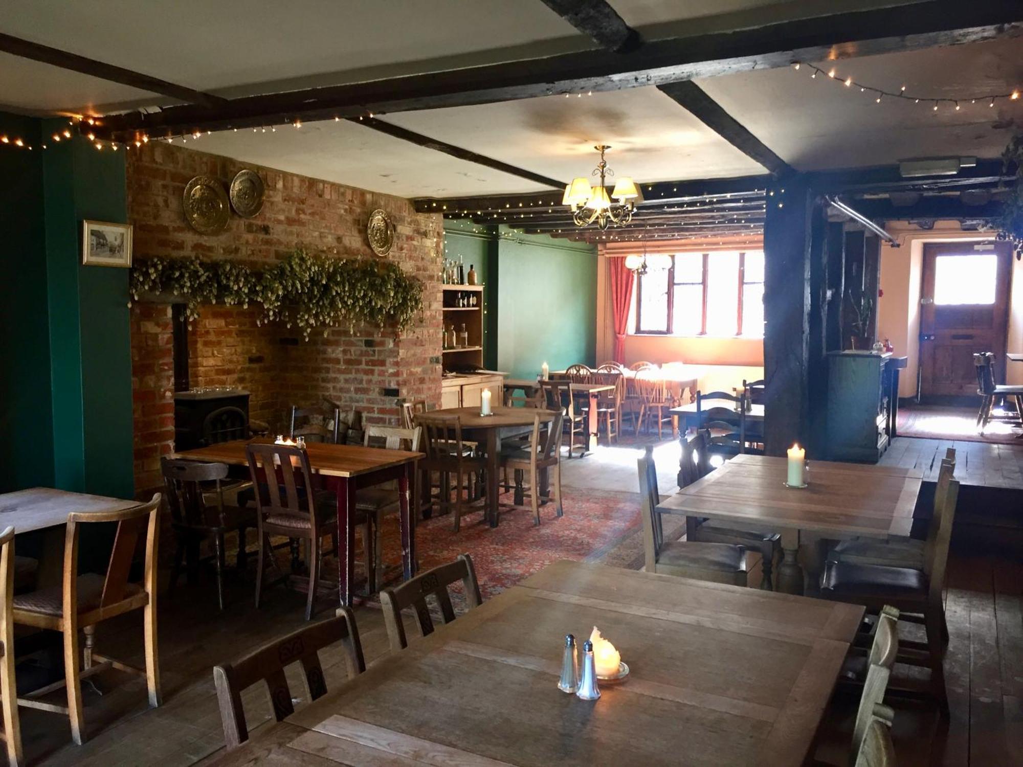 The George Inn 阿尔弗里斯顿 外观 照片